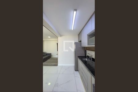 Cozinha e Área de Serviço de apartamento para alugar com 3 quartos, 92m² em Santo Amaro, São Paulo