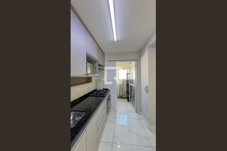 Cozinha e Área de Serviço de apartamento para alugar com 3 quartos, 92m² em Santo Amaro, São Paulo