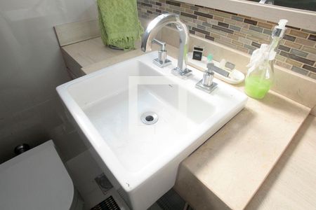 Apartamento para alugar com 157m², 3 quartos e sem vagaBanheiro 2