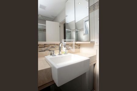 Apartamento para alugar com 157m², 3 quartos e sem vagaBanheiro 2