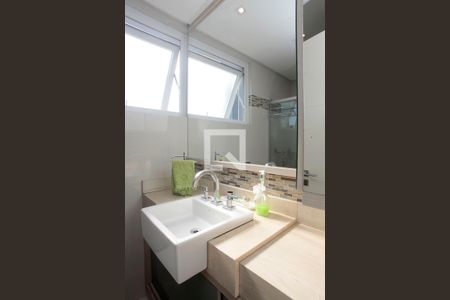 Apartamento para alugar com 157m², 3 quartos e sem vagaBanheiro 2