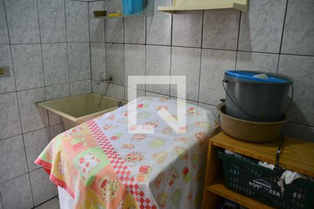 Casa à venda com 120m², 2 quartos e 2 vagasÁrea de Serviço