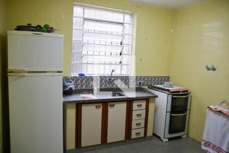 Casa à venda com 120m², 2 quartos e 2 vagasCozinha