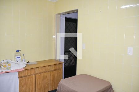 Casa à venda com 120m², 2 quartos e 2 vagasCozinha