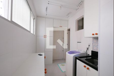 Apartamento para alugar com 139m², 3 quartos e 2 vagas Apartamento para alugar com 139m², 3 quartos e 2 vagasÁrea de Serviço