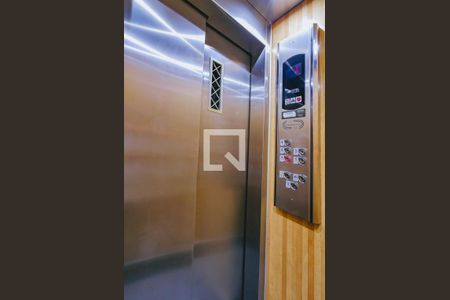 Apartamento para alugar com 139m², 3 quartos e 2 vagas Apartamento para alugar com 139m², 3 quartos e 2 vagasElevador