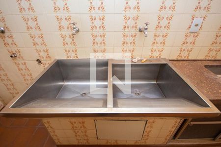 Casa para alugar com 398m², 5 quartos e 4 vagasÁrea de Serviço principal