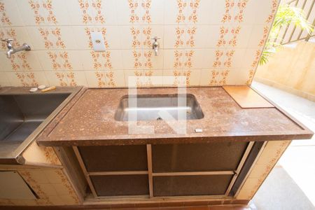 Casa para alugar com 398m², 5 quartos e 4 vagasÁrea de Serviço principal