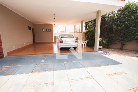 Casa para alugar com 398m², 5 quartos e 4 vagasGaragem
