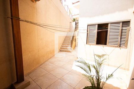 Casa para alugar com 398m², 5 quartos e 4 vagasQuintal