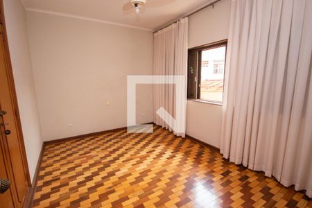 Casa para alugar com 398m², 5 quartos e 4 vagasQuarto 2