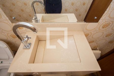 Casa para alugar com 398m², 5 quartos e 4 vagasLavabo