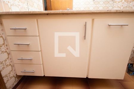 Casa para alugar com 398m², 5 quartos e 4 vagasBanheiro Social 1