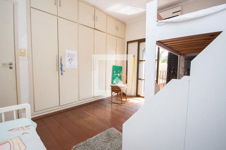 Casa para alugar com 450m², 5 quartos e sem vagaQuarto 2