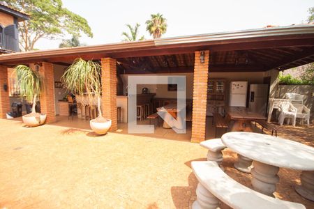 Casa para alugar com 450m², 5 quartos e sem vagaChurrasqueira