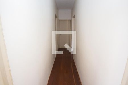 Casa para alugar com 450m², 5 quartos e sem vagaCorredor