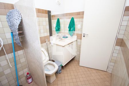 Casa para alugar com 450m², 5 quartos e sem vagaBanheiro Social 1