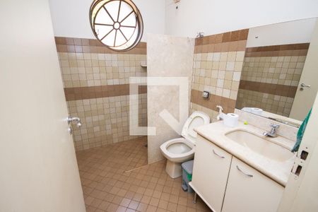 Casa para alugar com 450m², 5 quartos e sem vagaBanheiro Social 1