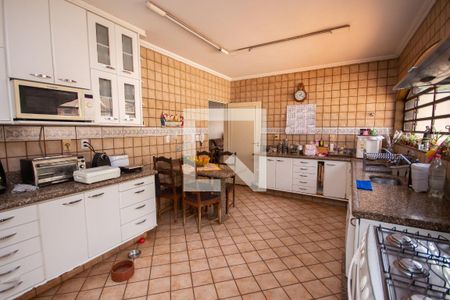 Casa para alugar com 450m², 5 quartos e sem vagaCozinha 1