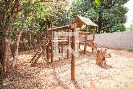 Casa para alugar com 450m², 5 quartos e sem vagaPlayground