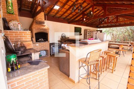 Casa para alugar com 450m², 5 quartos e sem vagaChurrasqueira