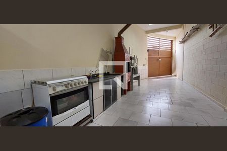 Casa à venda com 311m², 3 quartos e 2 vagas Casa à venda com 311m², 3 quartos e 2 vagasEspaço Gourmet