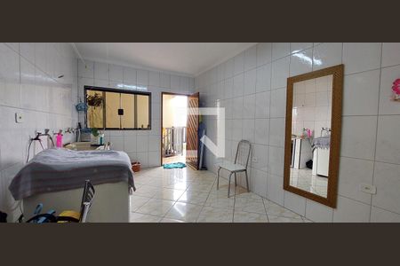 Casa à venda com 311m², 3 quartos e 2 vagas Casa à venda com 311m², 3 quartos e 2 vagasÁrea de Serviço