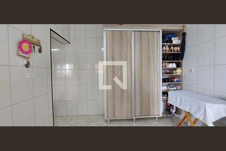 Casa à venda com 311m², 3 quartos e 2 vagas Casa à venda com 311m², 3 quartos e 2 vagasÁrea de Serviço