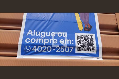 Casa à venda com 311m², 3 quartos e 2 vagas Casa à venda com 311m², 3 quartos e 2 vagasYVYY-427