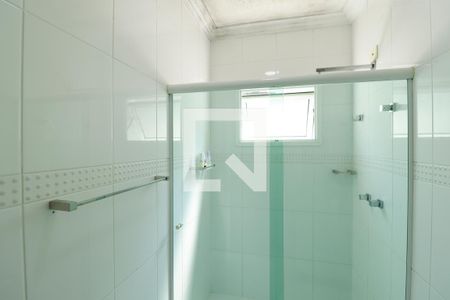 Casa à venda com 350m², 4 quartos e 5 vagasBanheiro da Suíte 1