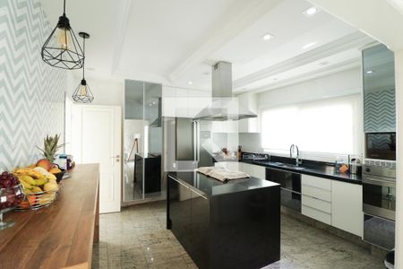 Casa à venda com 350m², 4 quartos e 5 vagasCozinha e Sala de Jantar