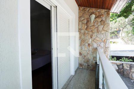 Casa à venda com 350m², 4 quartos e 5 vagasVaranda da Suíte 3