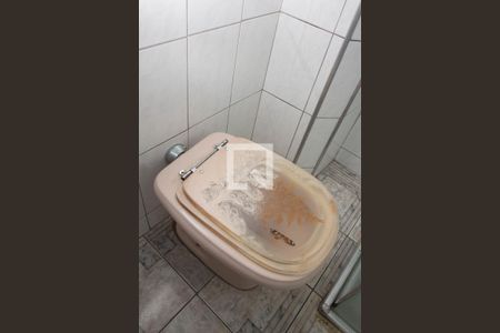 Casa para alugar com 60m², 2 quartos e 2 vagasBanheiro