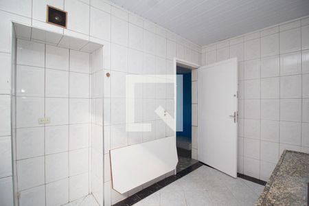 Casa para alugar com 60m², 2 quartos e 2 vagasCozinha