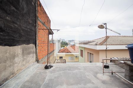 Casa para alugar com 60m², 2 quartos e 2 vagasTerraço
