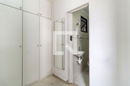 Apartamento à venda com 70m², 2 quartos e 2 vagasCloset da Suíte