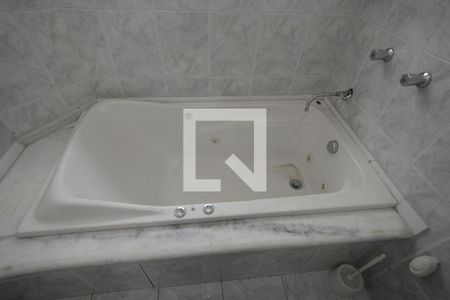 Casa à venda com 105m², 2 quartos e 1 vagaBanheiro