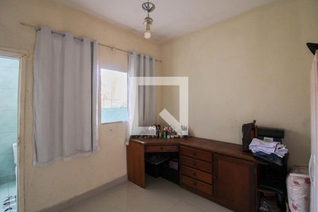 Casa à venda com 500m², 2 quartos e 3 vagasSemi - Suíte 2