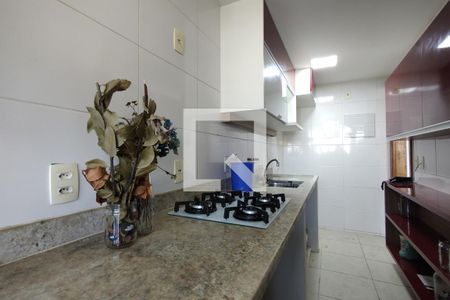 Apartamento à venda com 57m², 2 quartos e 1 vagaCozinha - Armários