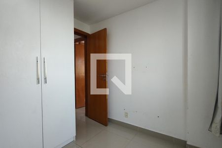 Apartamento à venda com 57m², 2 quartos e 1 vagaQuarto 2 - Armários