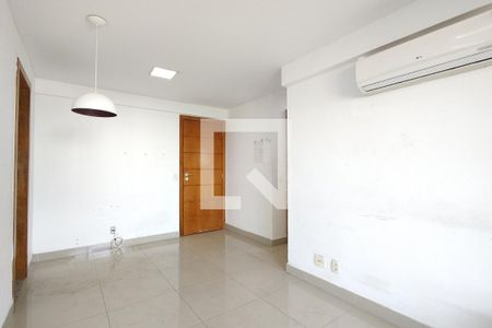 Sala de apartamento para alugar com 2 quartos, 57m² em Freguesia (jacarepaguá), Rio de Janeiro