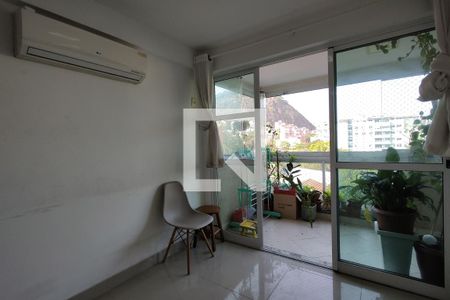 Sala de apartamento para alugar com 2 quartos, 57m² em Freguesia (jacarepaguá), Rio de Janeiro