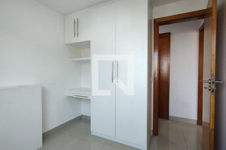 Apartamento à venda com 57m², 2 quartos e 1 vagaQuarto 2 - Armários