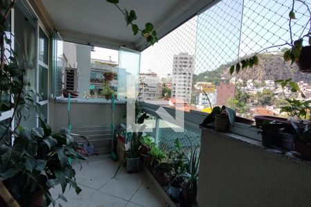 Apartamento à venda com 57m², 2 quartos e 1 vagaVaranda