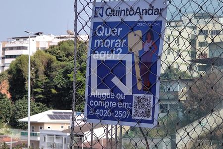 Apartamento à venda com 57m², 2 quartos e 1 vagaPlaca