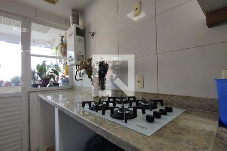 Apartamento à venda com 57m², 2 quartos e 1 vagaCozinha - Armários