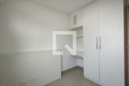 Apartamento à venda com 57m², 2 quartos e 1 vagaQuarto 2 - Armários