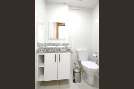 Apartamento à venda com 57m², 2 quartos e 1 vagaBanheiro Social