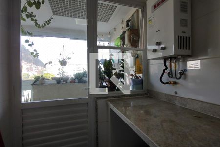 Apartamento à venda com 57m², 2 quartos e 1 vagaÁrea de Serviço