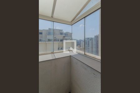 Apartamento para alugar com 132m², 3 quartos e 2 vagasVaranda do Quarto
